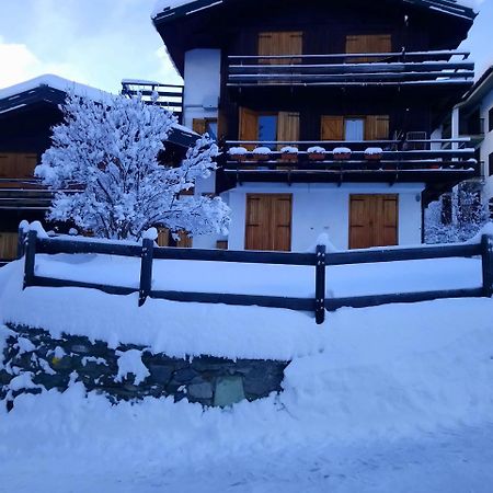 Cervinia-Valt Sport & Relax House Apartman Valtournenche Kültér fotó