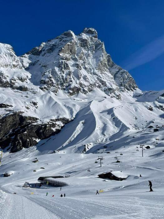 Cervinia-Valt Sport & Relax House Apartman Valtournenche Kültér fotó