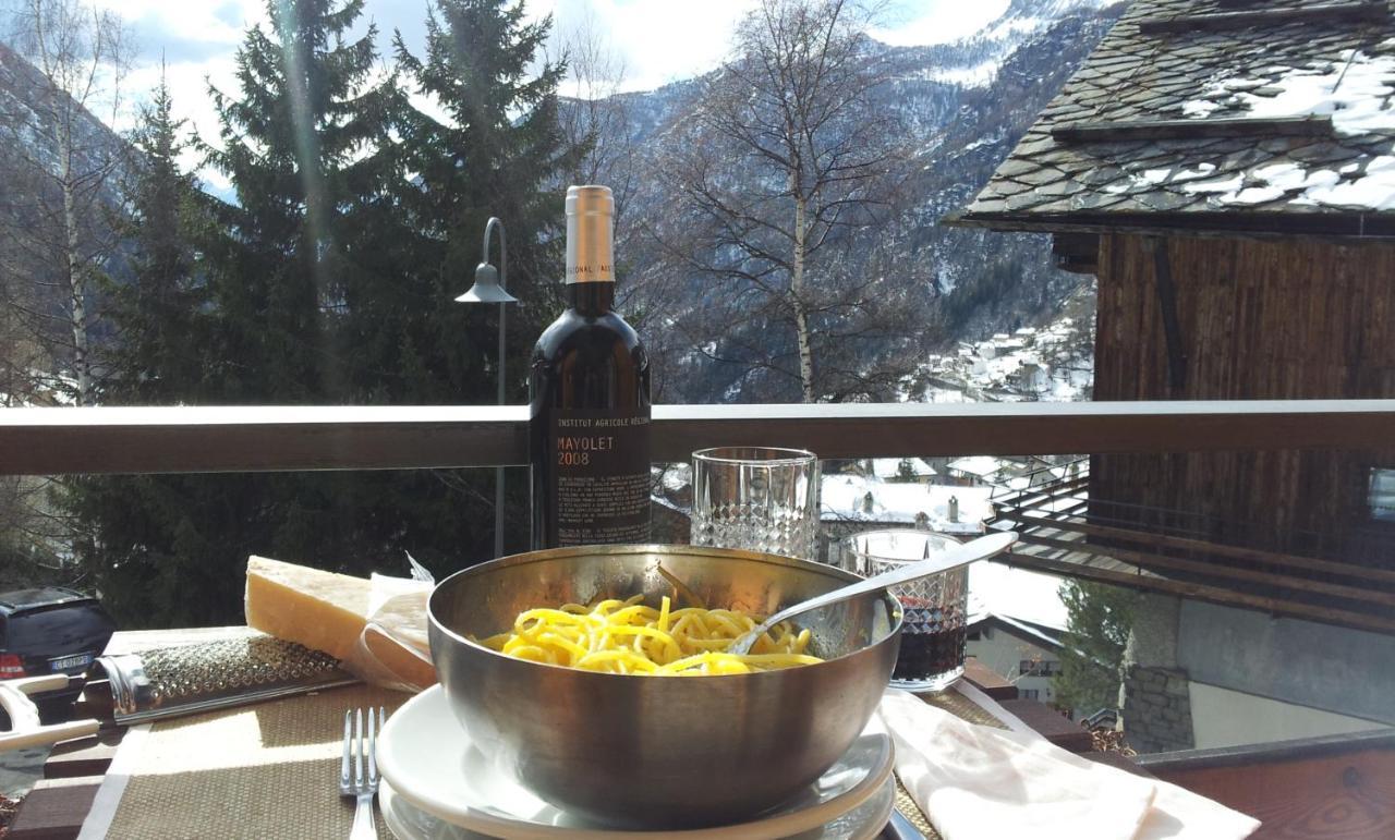 Cervinia-Valt Sport & Relax House Apartman Valtournenche Kültér fotó